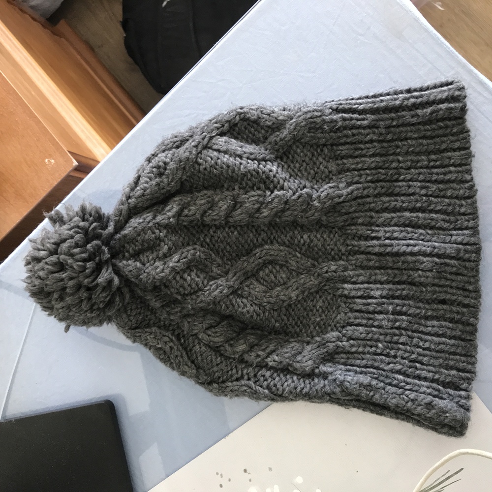 Gray Cable Knit Beanie with Pom